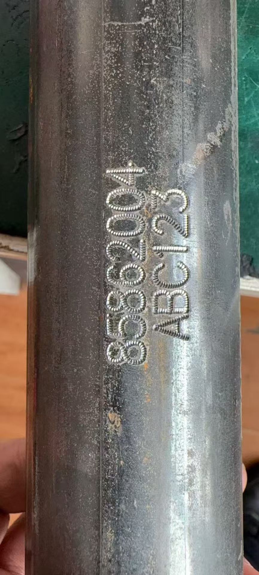 Nový navrhnutý elektrický značkovací stroj.