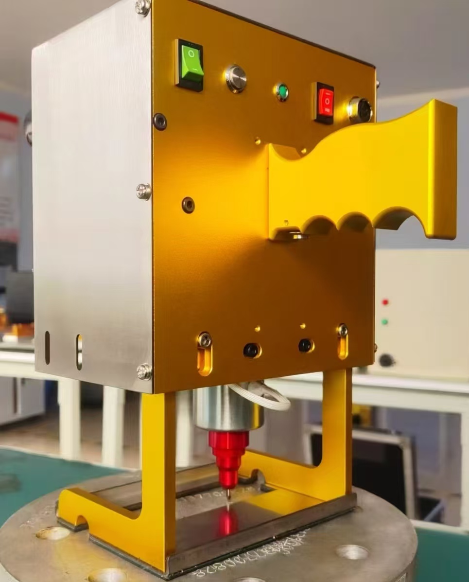 Ručný elektrický gravírovací stroj, kovový gravírovací stroj na oceľovej rúrke